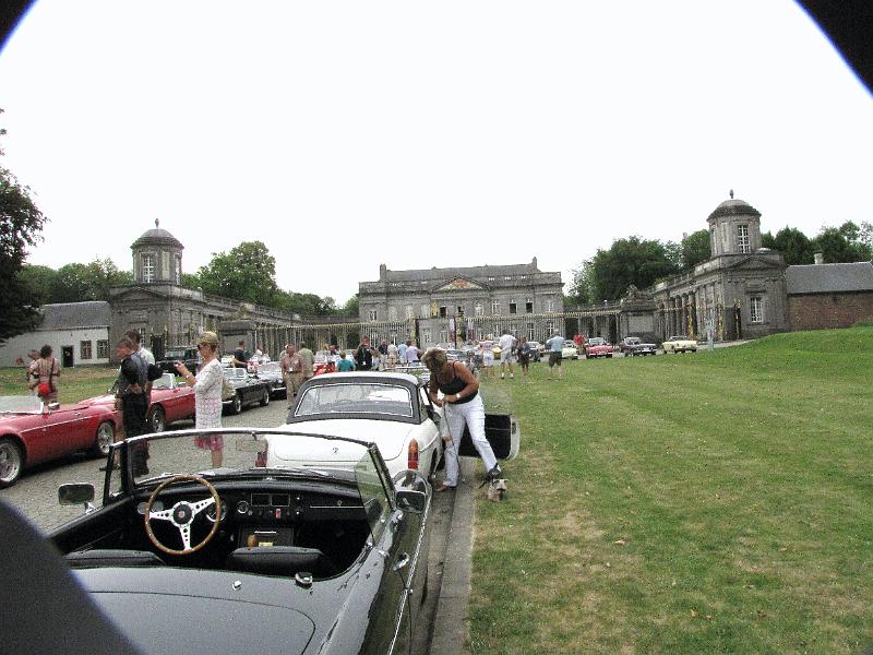 MG DAY 2010, georganiseerd  door MG Club Belgique Sud (75).JPG